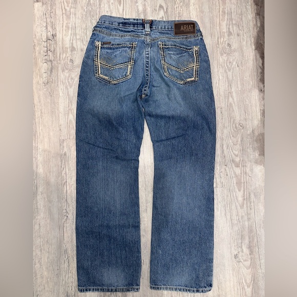 Mens Ariat M5 Jeans - Picture 2 of 4